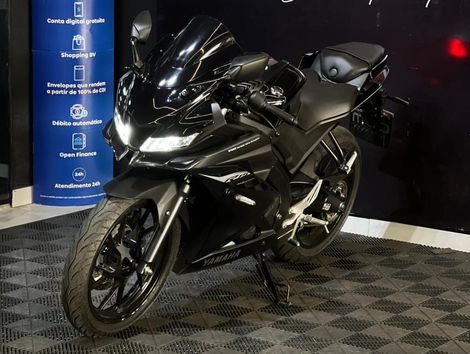 YAMAHA YZF R-15 155 ABS