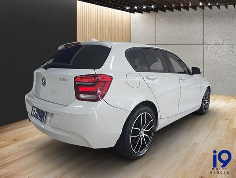 BMW 116iA 1.6 TB 16V 136cv 5p