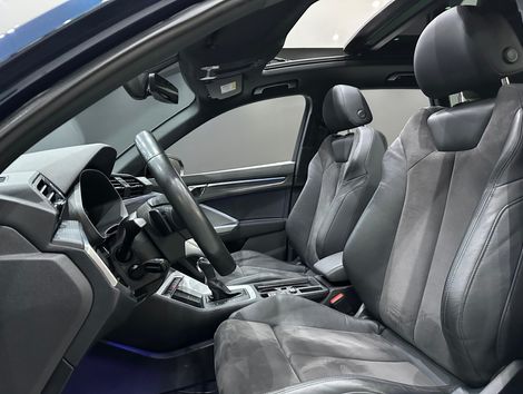 Audi Q3 Black Ed. 1.4 TFSI Flex/Black S-tron.