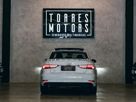 Audi A3 Sed.Perf. Black 2.0 TFSI S-tr. (Hib.)