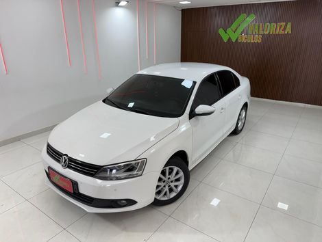 VolksWagen JETTA Comfortline 2.0 T.Flex 8V 4p Tipt.
