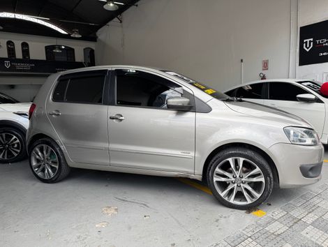 VolksWagen Fox 1.6 Mi Total Flex 8V 5p