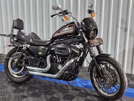 Harley XL 883 R