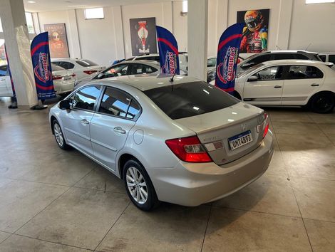 Honda Civic Sedan LXR 2.0 Flexone 16V Aut. 4p