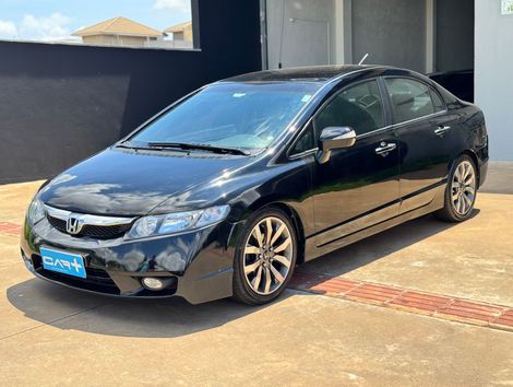 Honda Civic Sedan EXS 1.8/1.8 Flex 16V Aut. 4p