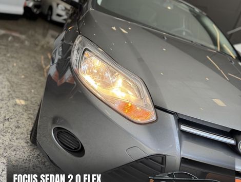 Ford Focus Sedan 2.0 16V/2.0 16V Flex 4p Aut.