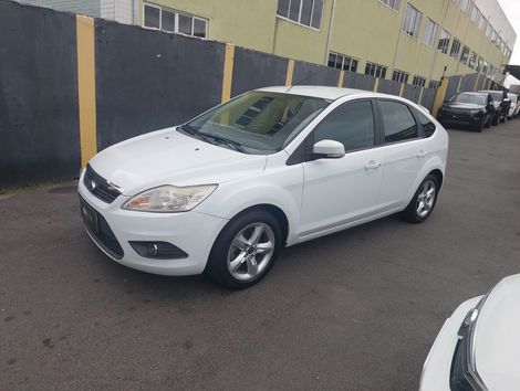 Ford Focus 1.6 S/SE/SE Plus Flex 8V/16V  5p