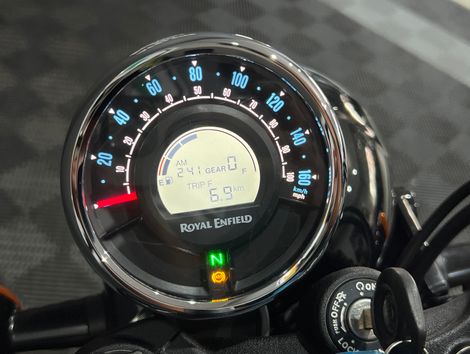 Royal Enfield Meteor 350 Fireball 