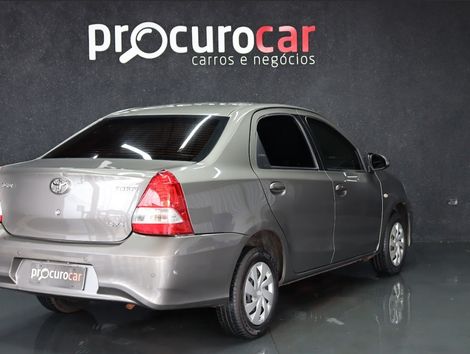 Toyota ETIOS XS Sedan 1.5 Flex 16V 4p Aut.