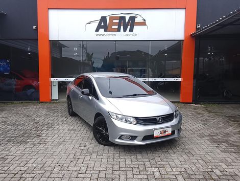 Honda Civic Sedan LXS 1.8/1.8 Flex 16V Aut. 4p