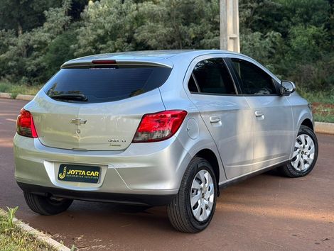 Chevrolet ONIX HATCH LT 1.4 8V FlexPower 5p Mec.