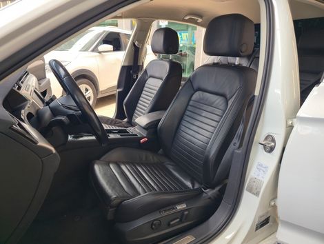 Volkswagen Passat Highline 2.0 TSI DSG