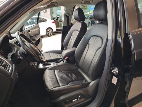 Audi Q3 2.0 TFSI Ambiente S Tronic Quattro