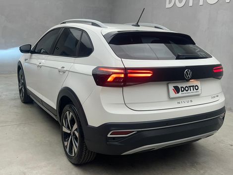 VolksWagen Nivus Highline 1.0 200 TSI Flex Aut.