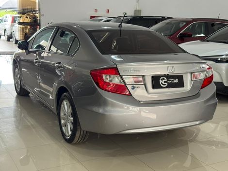 Honda Civic Sedan LXS 1.8/1.8 Flex 16V Aut. 4p