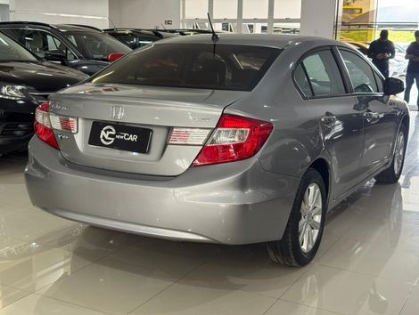 Honda Civic Sedan LXS 1.8/1.8 Flex 16V Aut. 4p