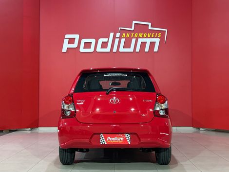 Toyota ETIOS X Plus 1.5 Flex 16V 5p Mec.