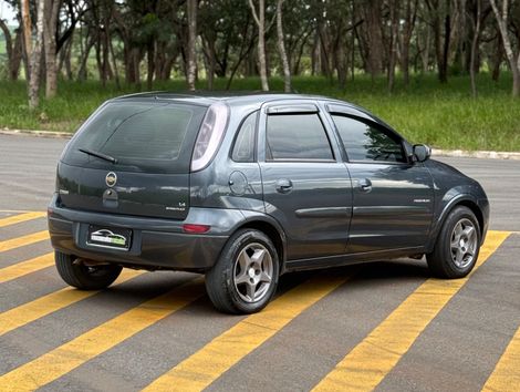 Chevrolet Corsa Hat. Premium 1.4 8V ECONOFLEX 5p