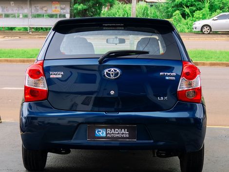 Toyota ETIOS X 1.3 Flex 16V 5p Mec.