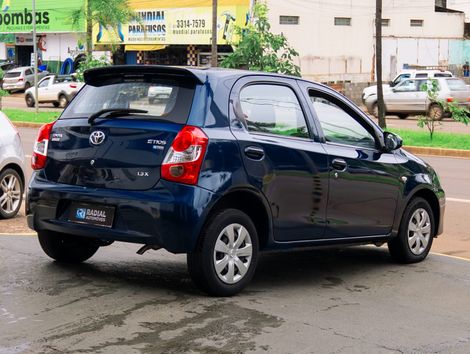 Toyota ETIOS X 1.3 Flex 16V 5p Mec.