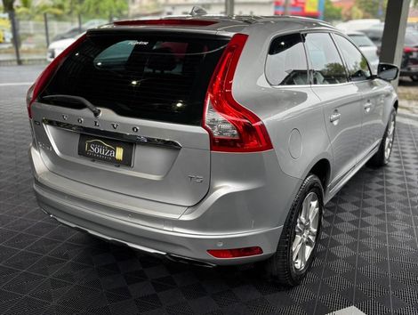 Volvo XC 60 2.0 T5  5p