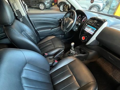 Nissan VERSA SL 1.6 16V FlexStart 4p Mec.