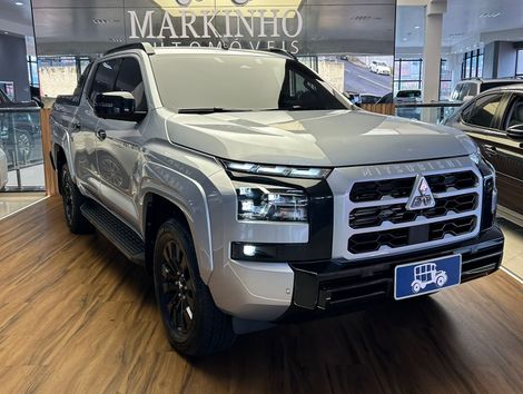 Mitsubishi Triton Katana 2.4 CD 4x4 TB Diesel Aut.