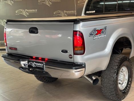 Ford F-250 XLT 3.9 4x4 TB Diesel