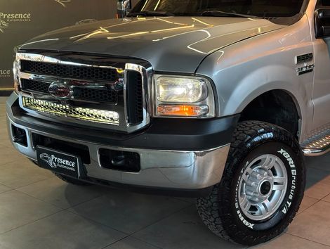 Ford F-250 XLT 3.9 4x4 TB Diesel