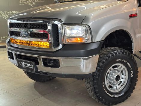 Ford F-250 XLT 3.9 4x4 TB Diesel