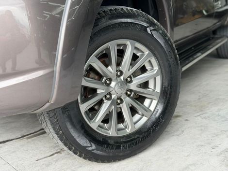 Mitsubishi L200 Triton Sport HPE-S 2.4 CD Dies. Aut