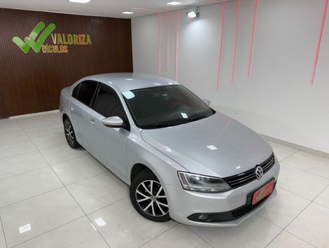 VolksWagen JETTA Comfortline 2.0 T.Flex 8V 4p Tipt.