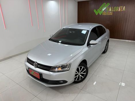 VolksWagen JETTA Comfortline 2.0 T.Flex 8V 4p Tipt.