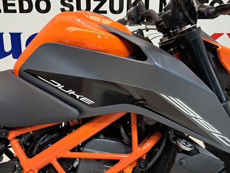 KTM DUKE 390