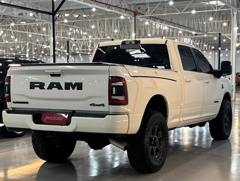 RAM 2500 LARAM. 6.7 NIGHT ED. TB CD 4x4 Die.