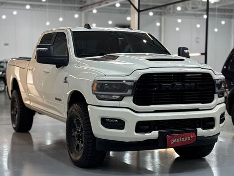 RAM 2500 LARAM. 6.7 NIGHT ED. TB CD 4x4 Die.