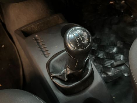 VolksWagen Gol (novo) 1.0 Mi Total Flex 8V 2p