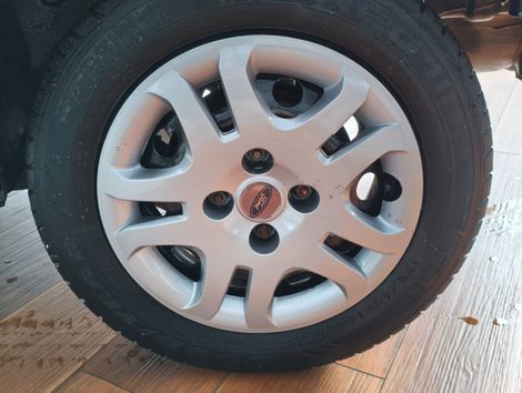 Ford Fiesta SE 1.0 8V Flex 5p