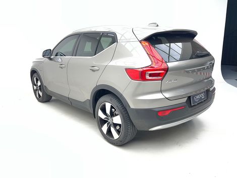 Volvo XC 40 T-5 INSC. EXPRE. 1.5 FWD (Híbrido)
