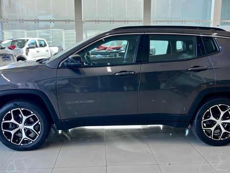 Jeep Long. 1.3