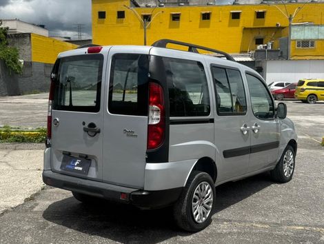 Fiat Doblo ESSENCE 1.8 Flex 16V 5p