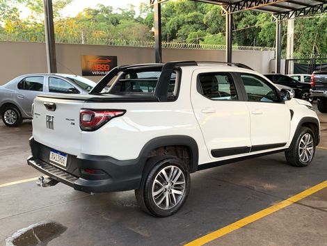 Fiat Strada Volcano 1.3 Flex 8V CD