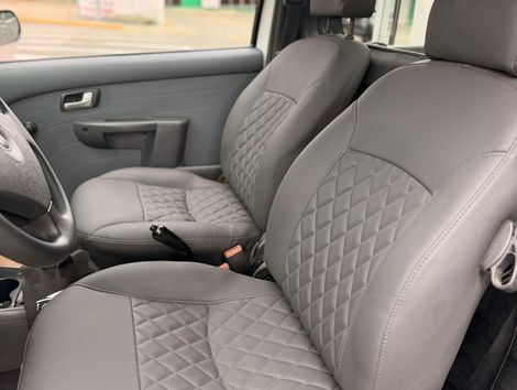 Fiat Strada Trekking 1.8 mpi Flex 8V CS