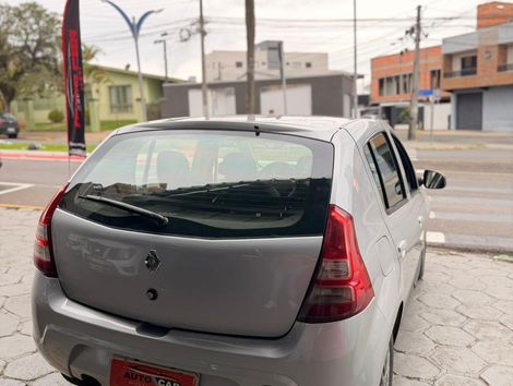 Renault SANDERO Privilège Hi-Flex 1.6 8V 5p