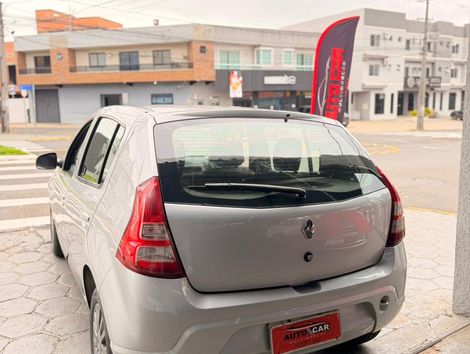 Renault SANDERO Privilège Hi-Flex 1.6 8V 5p