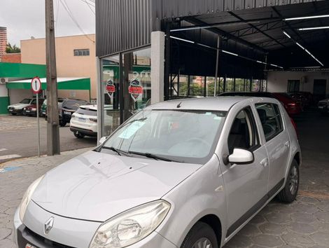 Renault SANDERO Privilège Hi-Flex 1.6 8V 5p