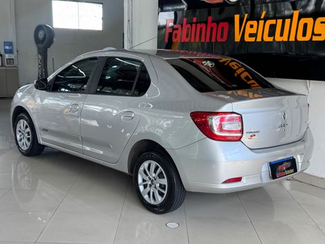 Renault LOGAN Exclusive Hi-Flex 1.6 8V 4p