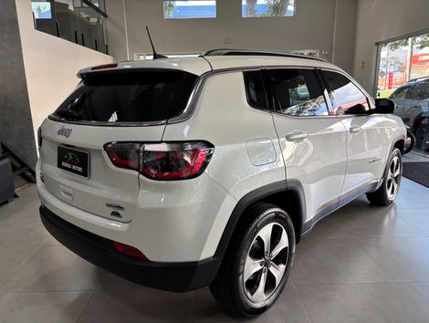 Jeep COMPASS LONGITUDE 2.0 4x4 Dies. 16V Aut.