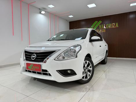 Nissan VERSA SL 1.6 16V FlexStart 4p Aut.