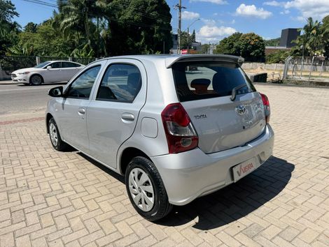 Toyota ETIOS X 1.3 Flex 16V 5p Mec.